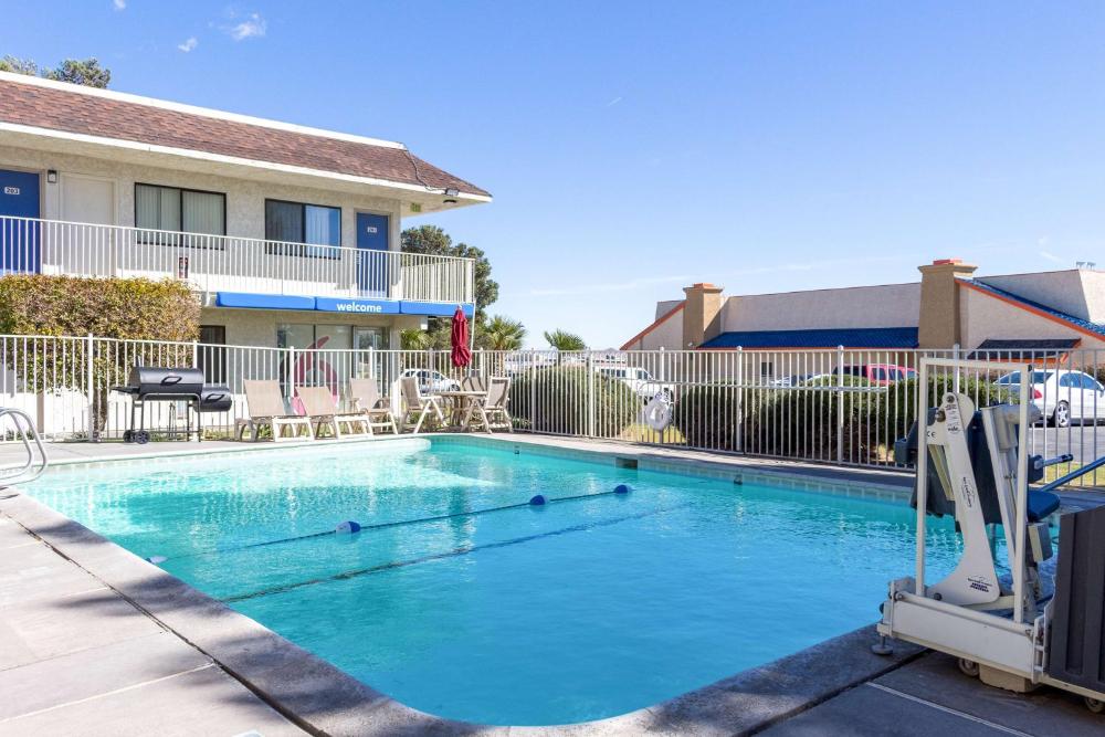 Motel 6-Mojave, CA